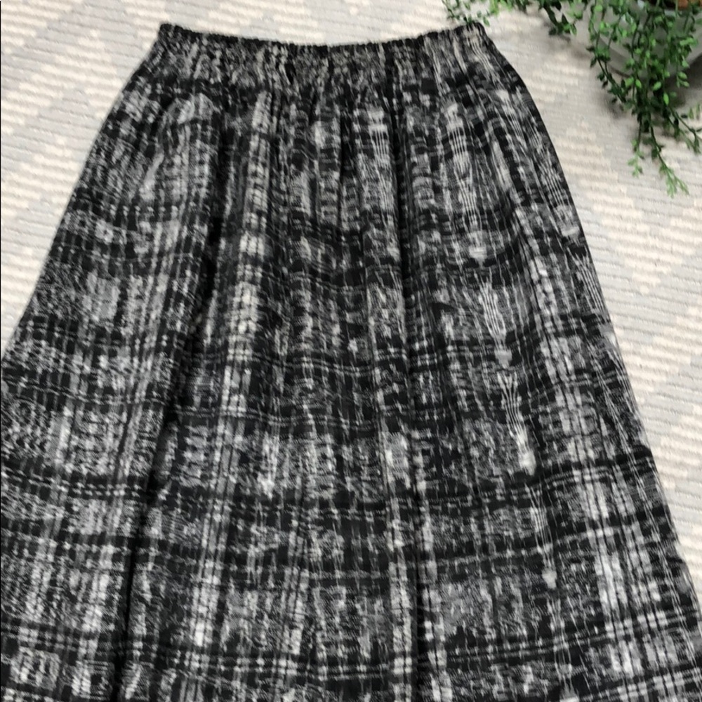 Vintage skirt - Picture 2 of 11